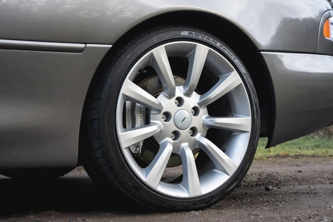 2004 Aston Martin DB7 GT & GTA - Image 24 of 30