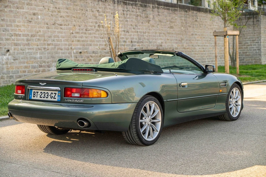 2004 Aston Martin DB7 Vantage - Image 7 of 30