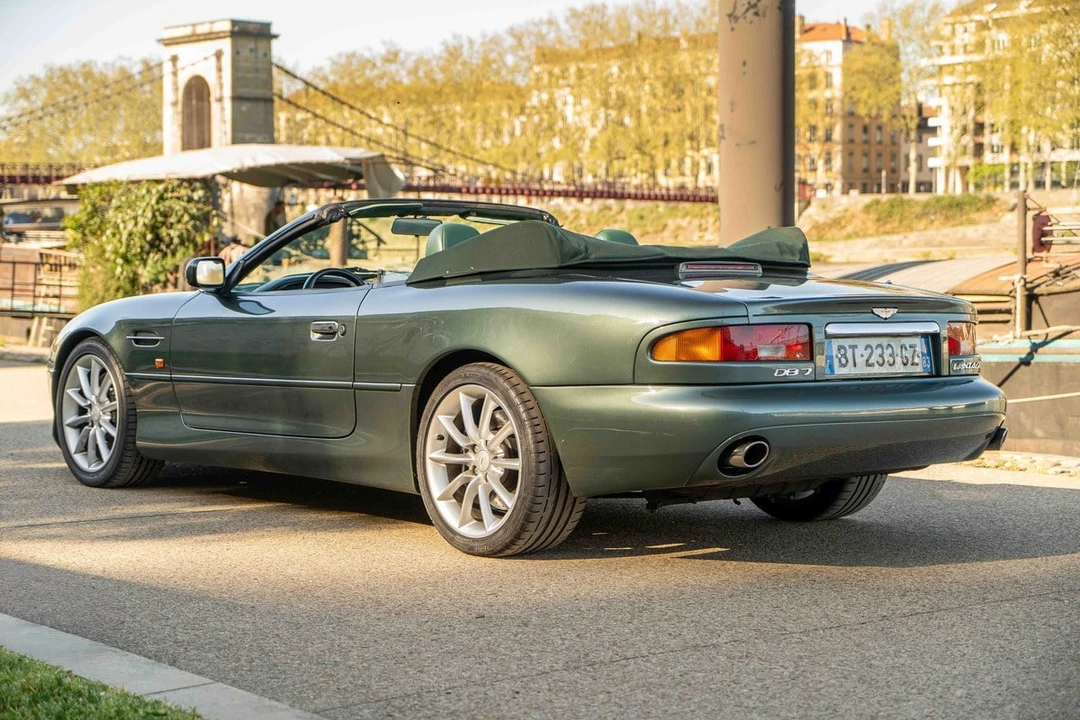2004 Aston Martin DB7 Vantage - Image 5 of 30