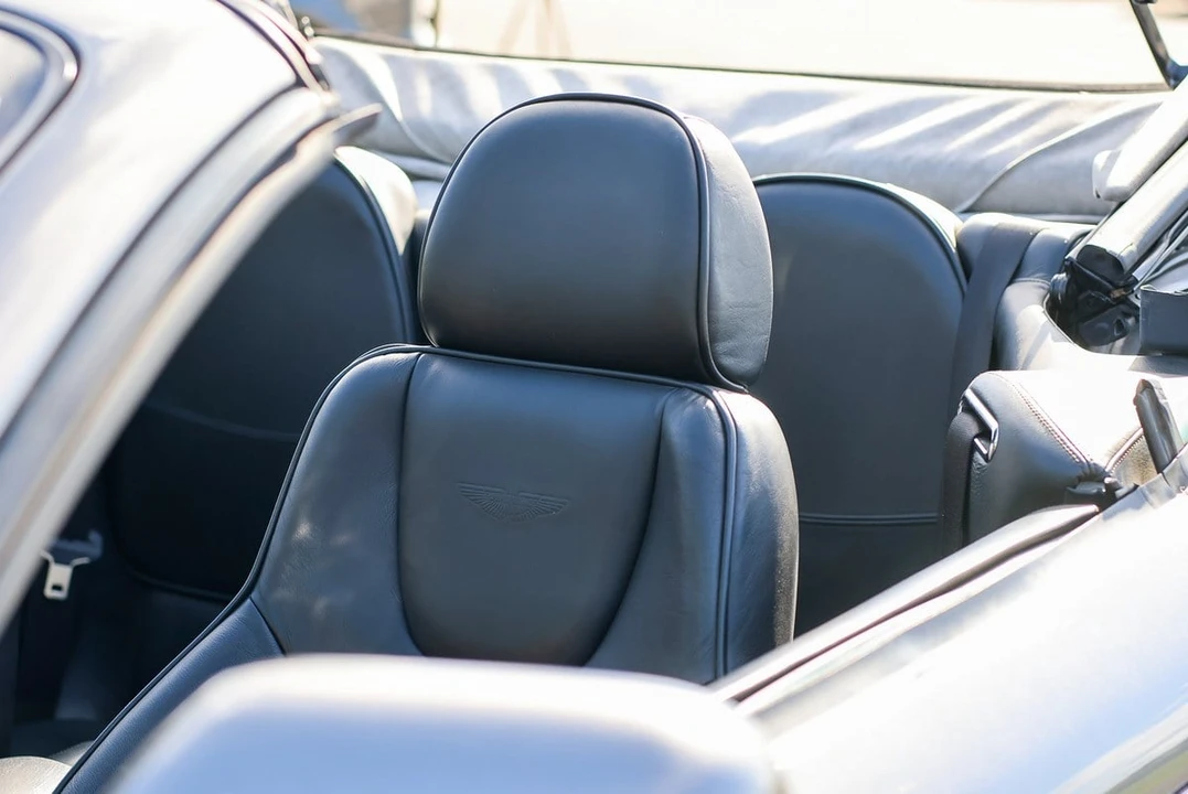 2004 Aston Martin DB7 Vantage - Image 27 of 30