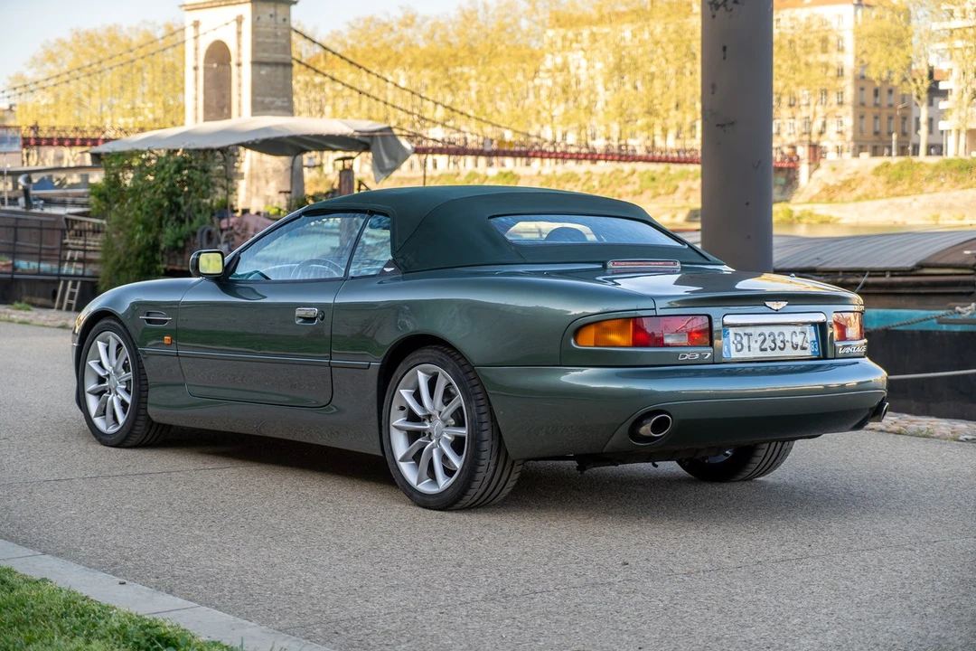 2004 Aston Martin DB7 Vantage - Image 12 of 30