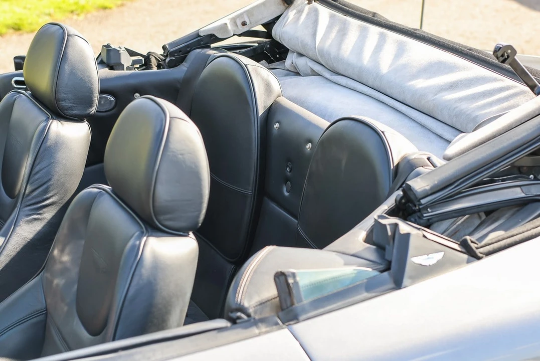 2004 Aston Martin DB7 Vantage - Image 28 of 30