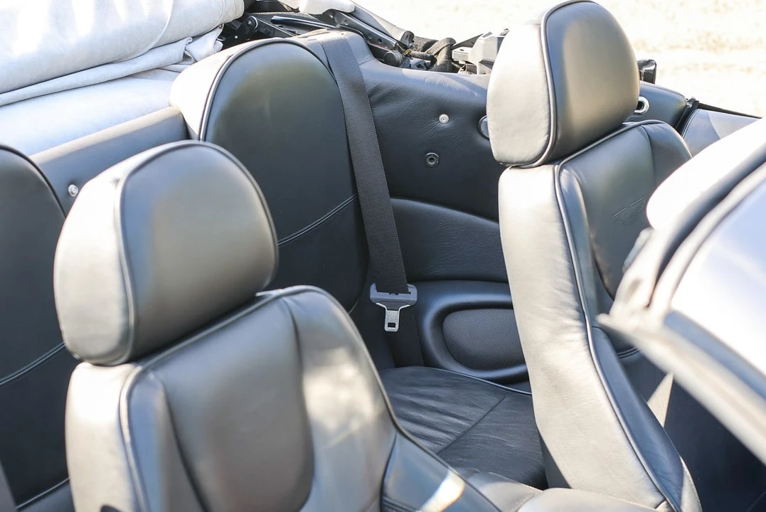2004 Aston Martin DB7 Vantage - Image 29 of 30