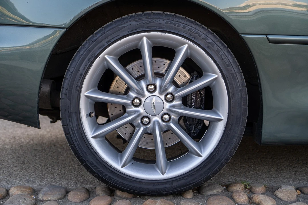 2004 Aston Martin DB7 Vantage - Image 21 of 30