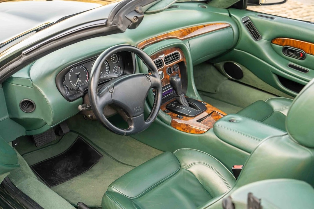 2004 Aston Martin DB7 Vantage - Image 23 of 30