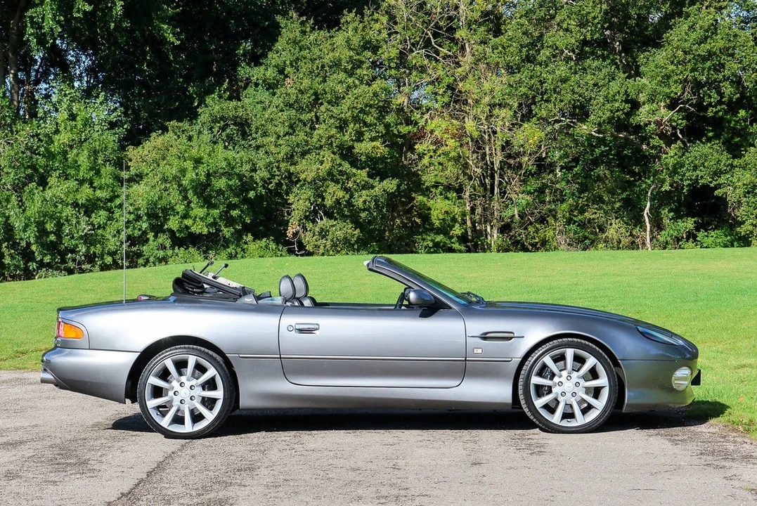 2004 Aston Martin DB7 Vantage - Image 9 of 30