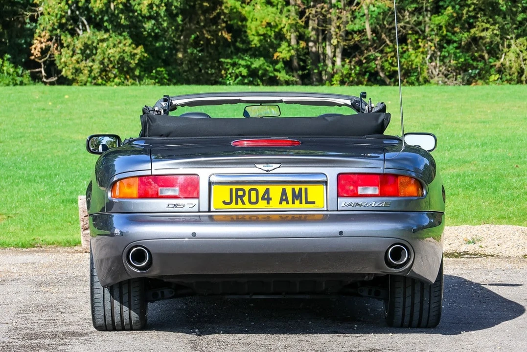 2004 Aston Martin DB7 Vantage - Image 13 of 30