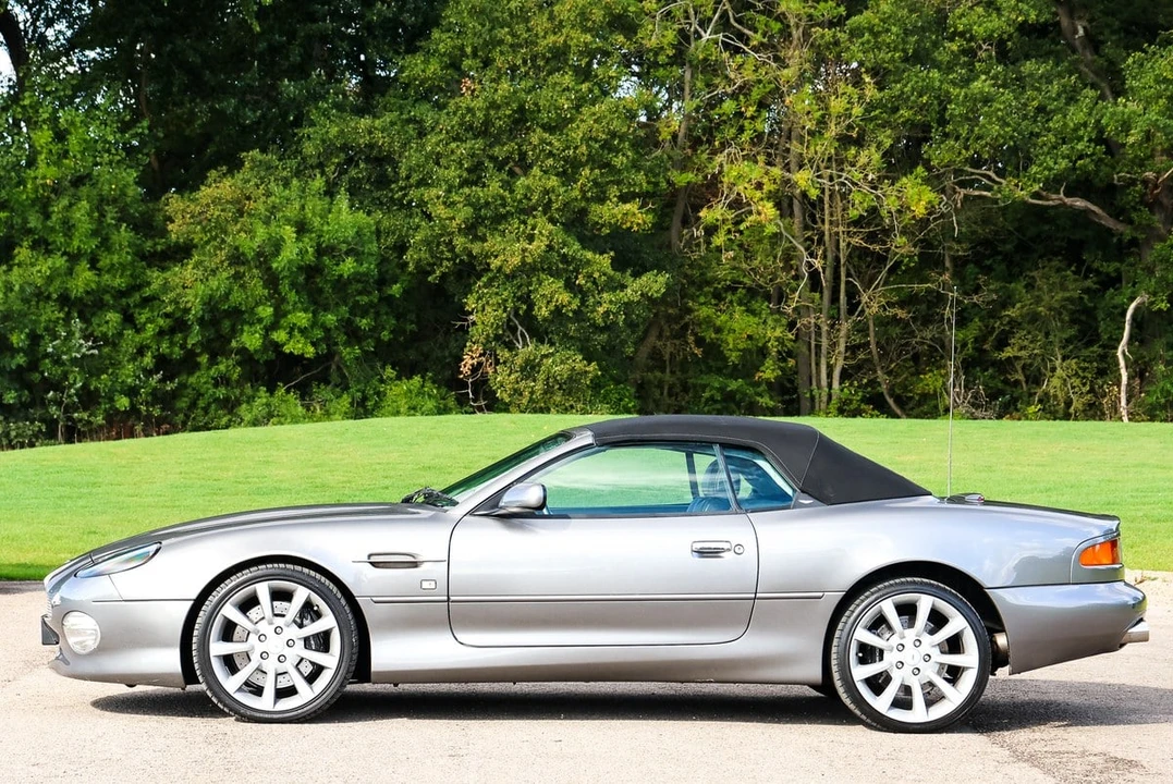 2004 Aston Martin DB7 Vantage - Image 23 of 30
