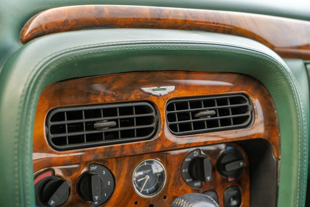 2004 Aston Martin DB7 Vantage - Image 29 of 30