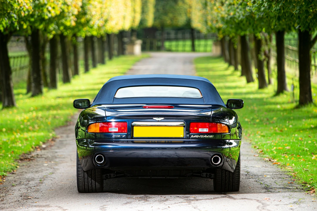 2004 Aston Martin DB7 Vantage - Image 10 of 25