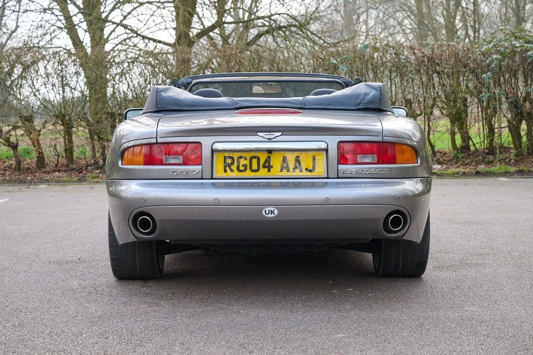 2004 Aston Martin DB7 Vantage - Image 12 of 30
