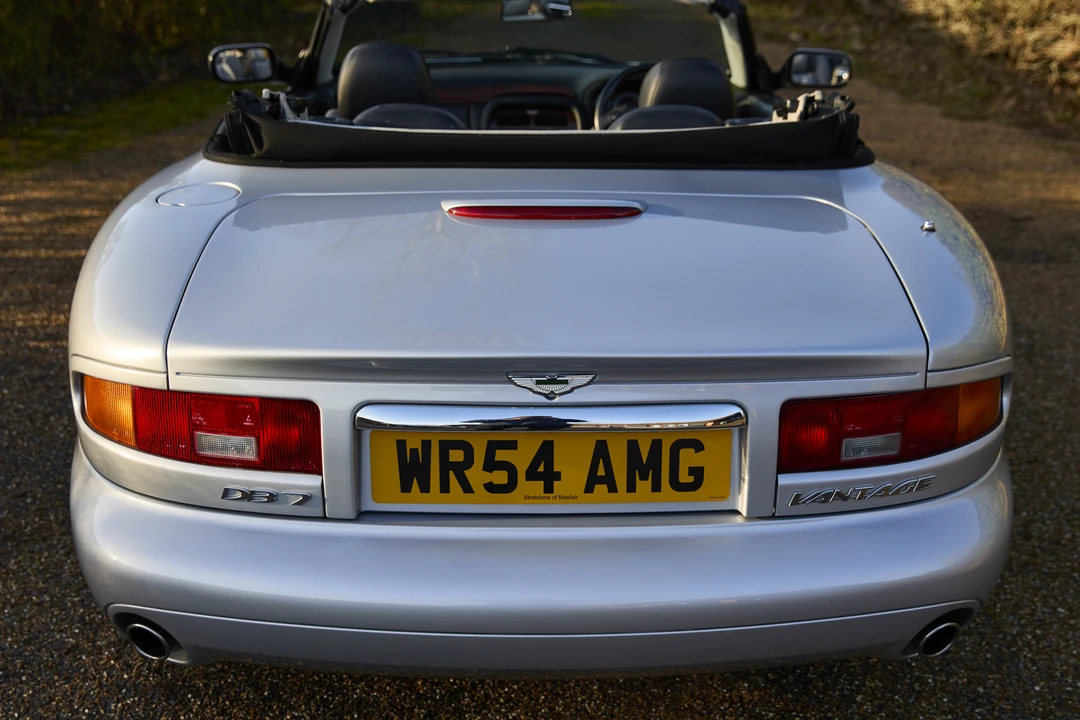 2004 Aston Martin DB7 Vantage - Image 11 of 31