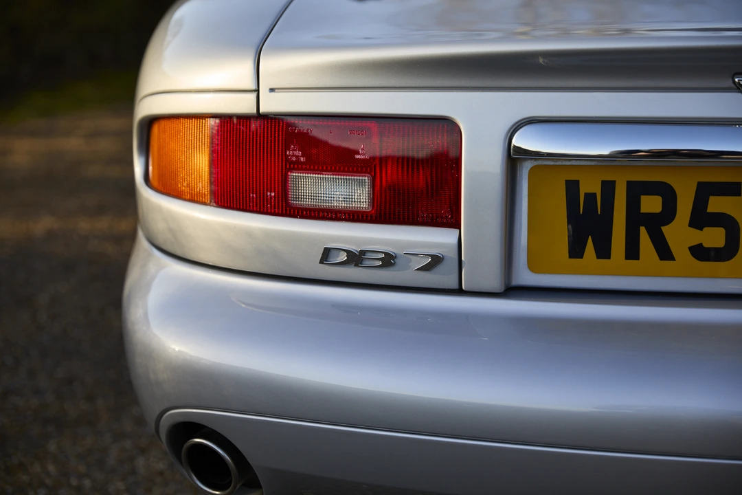 2004 Aston Martin DB7 Vantage - Image 13 of 31