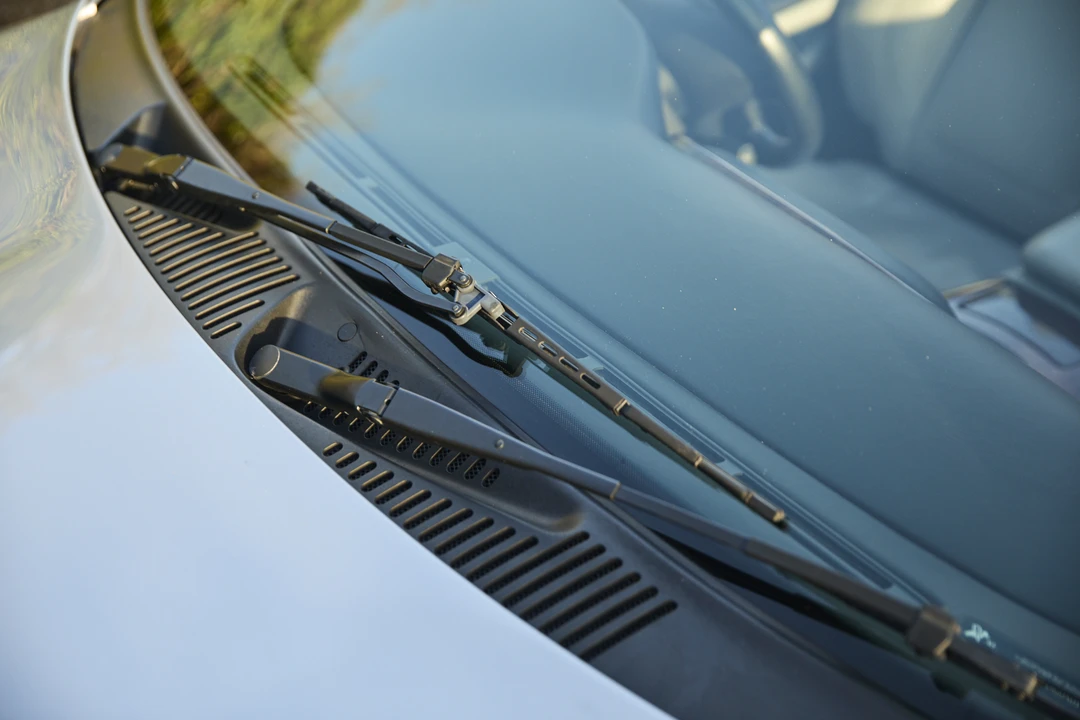 2004 Aston Martin DB7 Vantage - Image 21 of 31