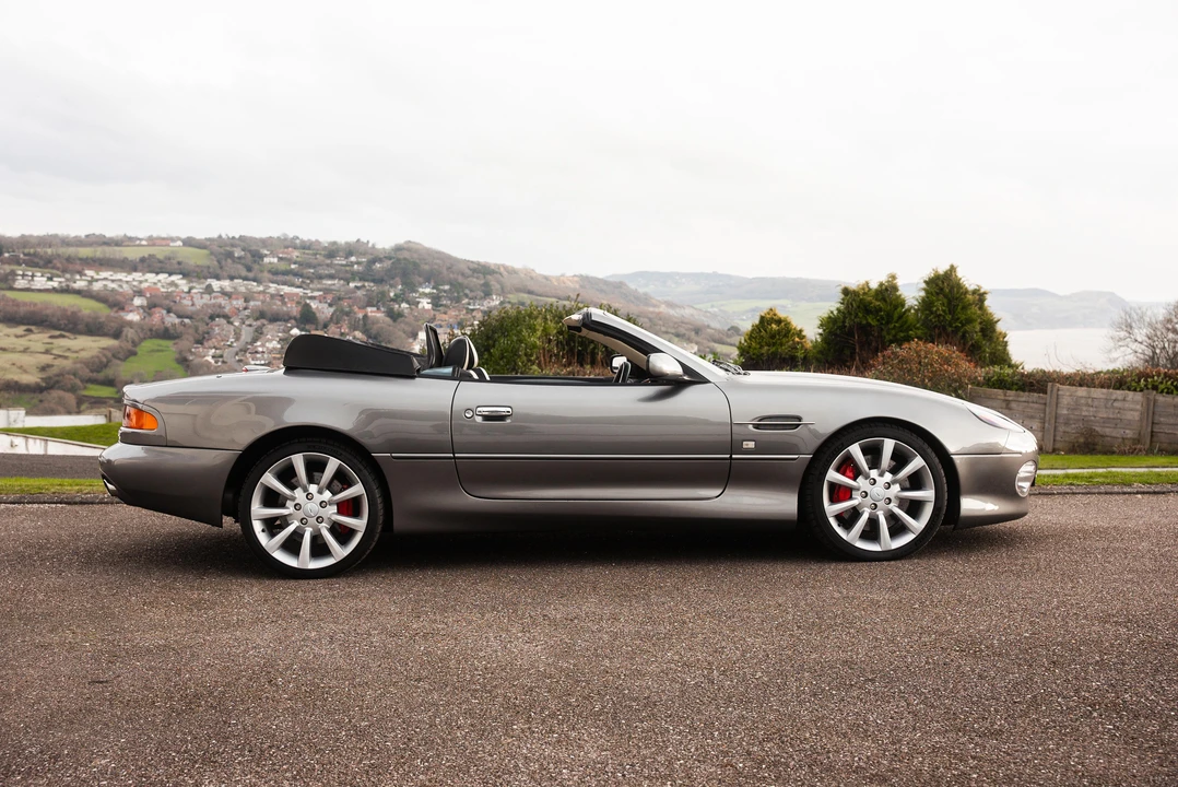 2004 Aston Martin DB7 Vantage - Image 12 of 31