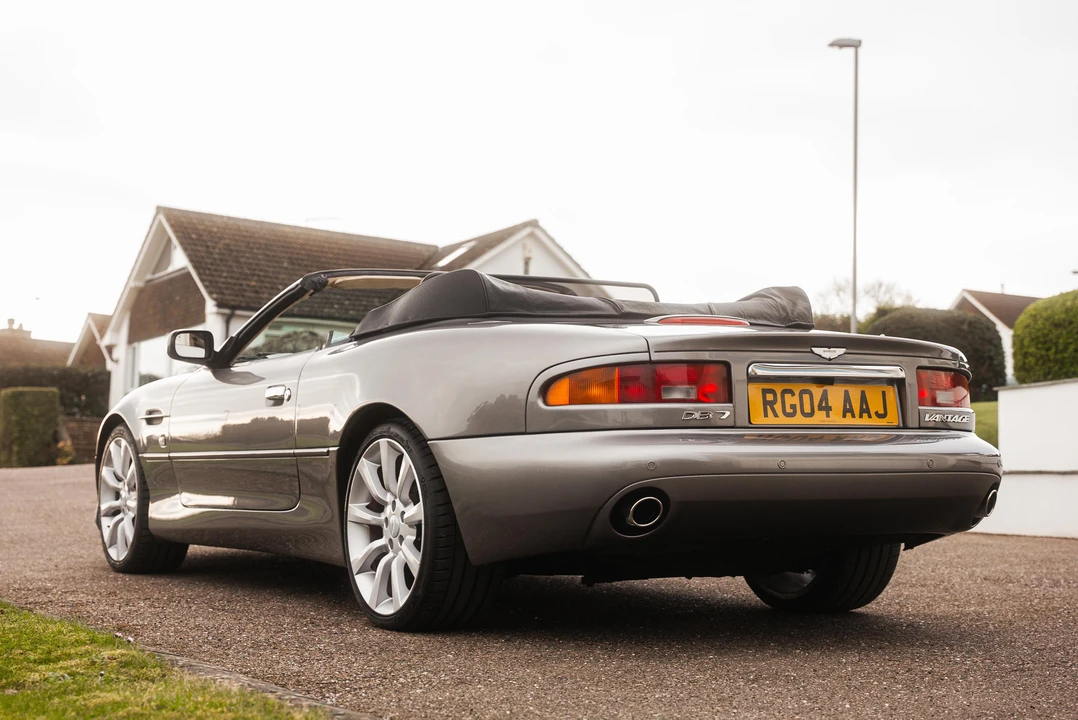 2004 Aston Martin DB7 Vantage - Image 15 of 31