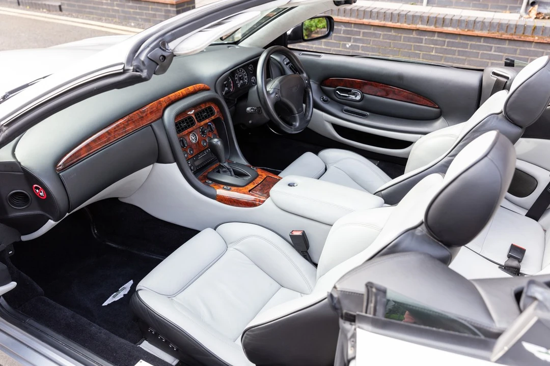 2004 Aston Martin DB7 Vantage - Image 27 of 30