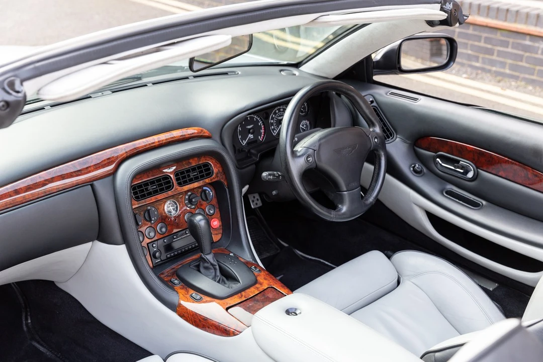 2004 Aston Martin DB7 Vantage - Image 28 of 30