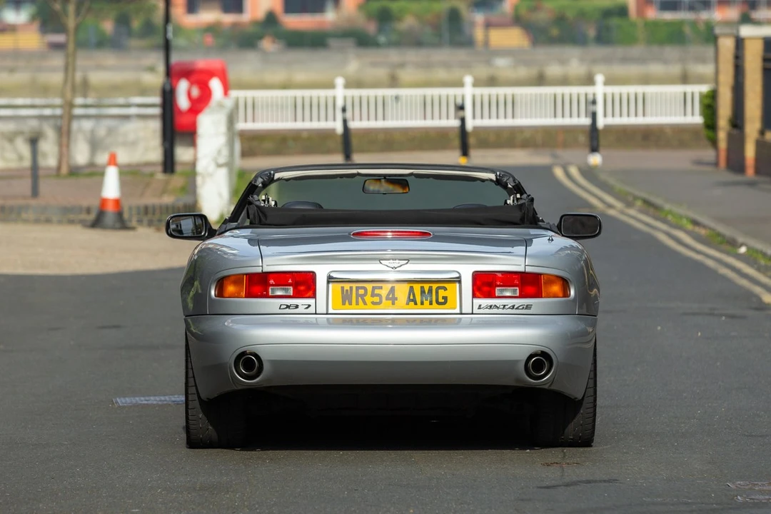 2004 Aston Martin DB7 Vantage - Image 10 of 30