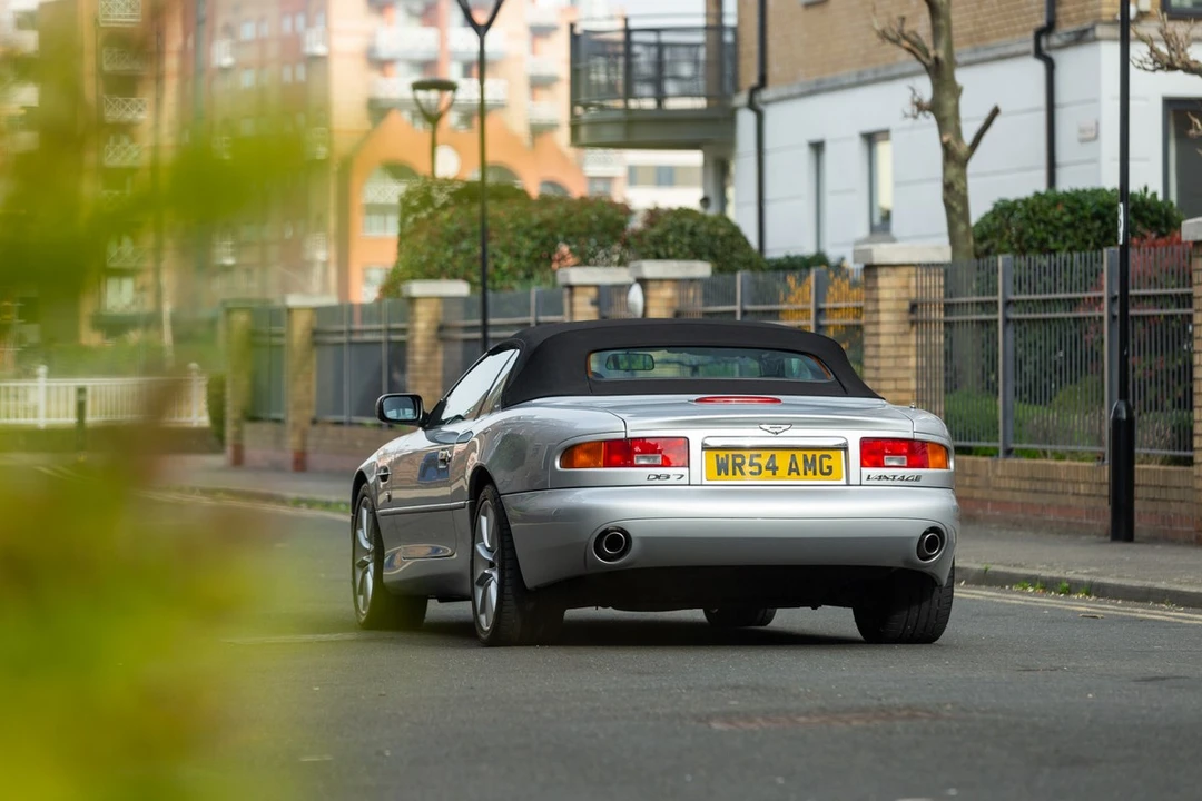 2004 Aston Martin DB7 Vantage - Image 18 of 30