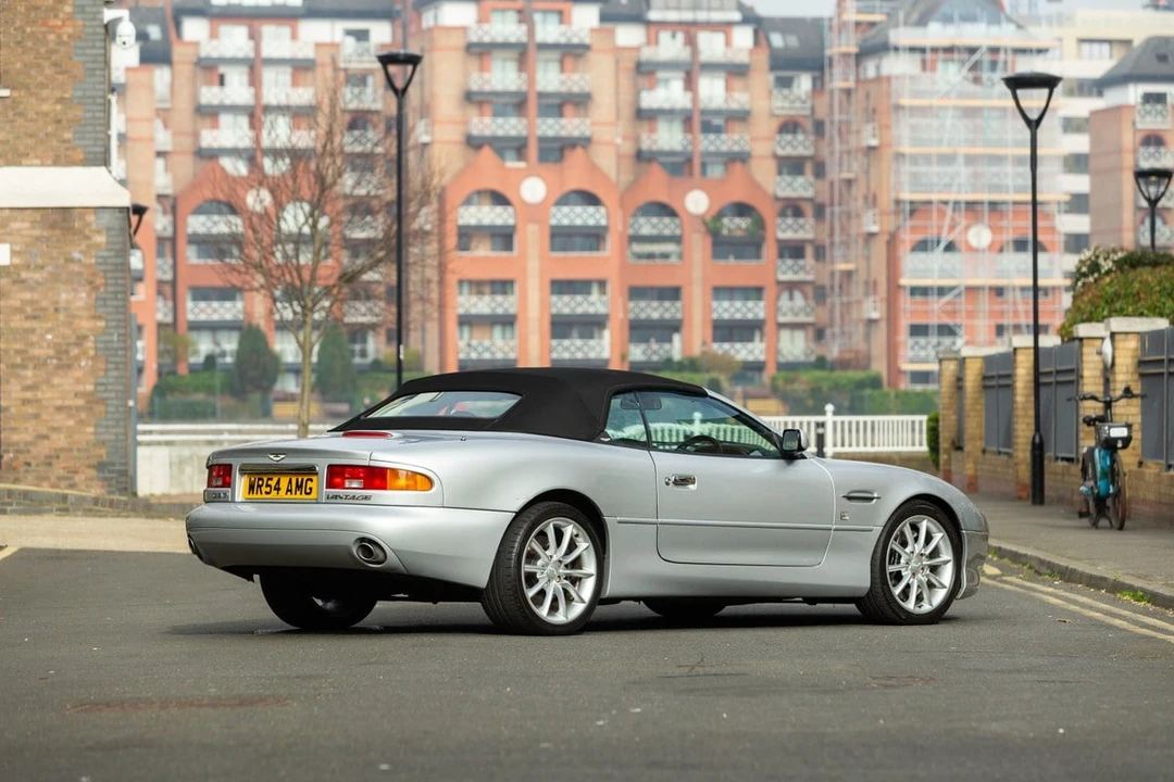 2004 Aston Martin DB7 Vantage - Image 21 of 30