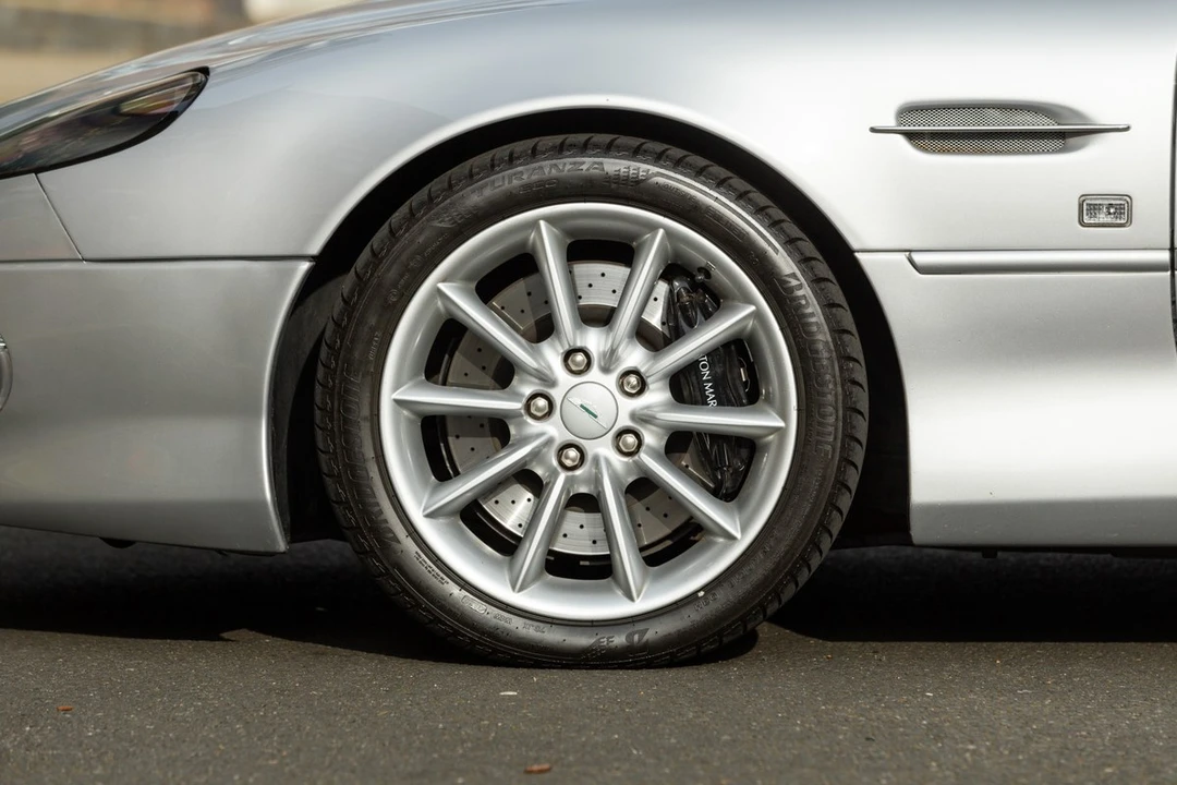 2004 Aston Martin DB7 Vantage - Image 23 of 30