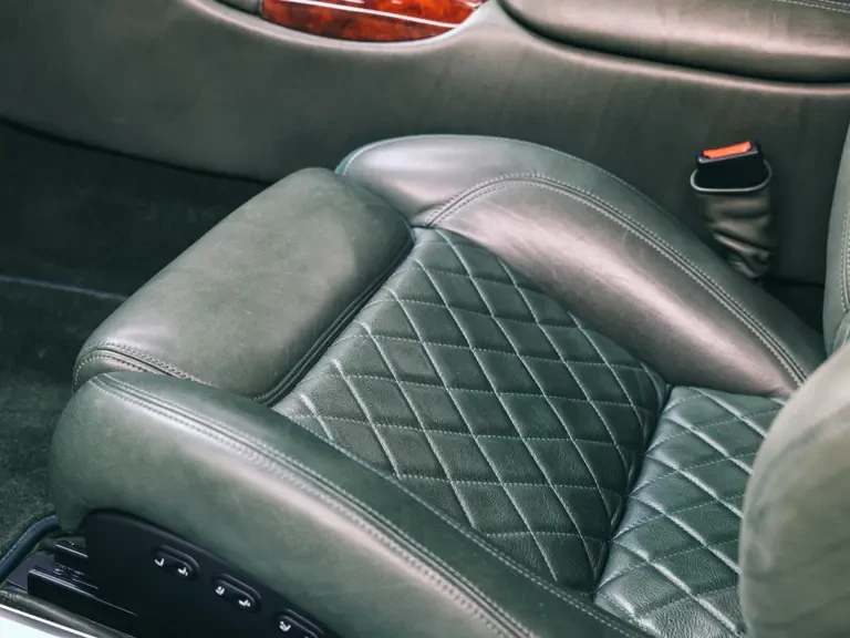 2004 Aston Martin DB7 Zagato - Image 11 of 31