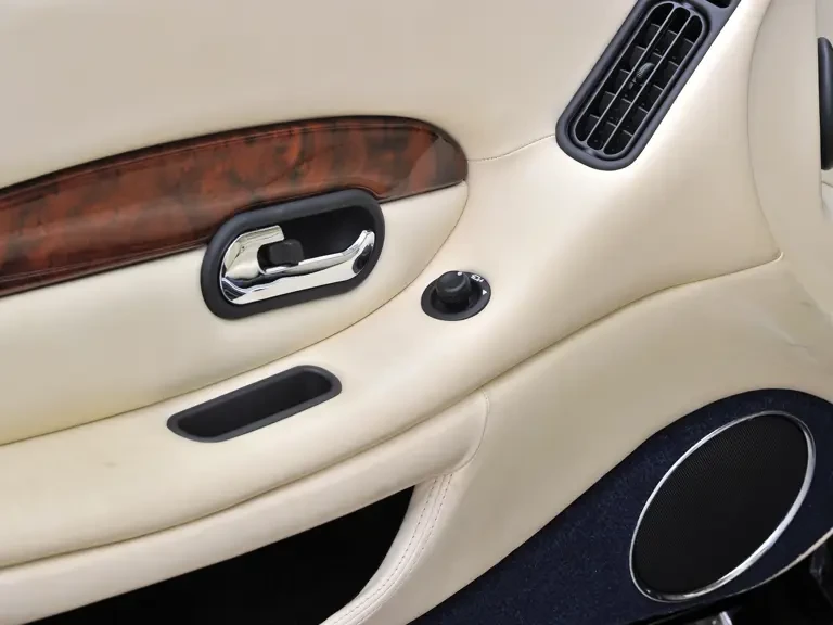 2004 Aston Martin DB7 Zagato - Image 15 of 21