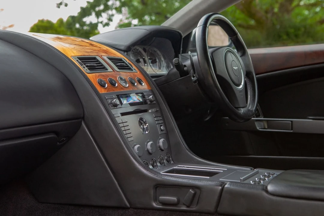 2004 Aston Martin DB9 - Image 9 of 30