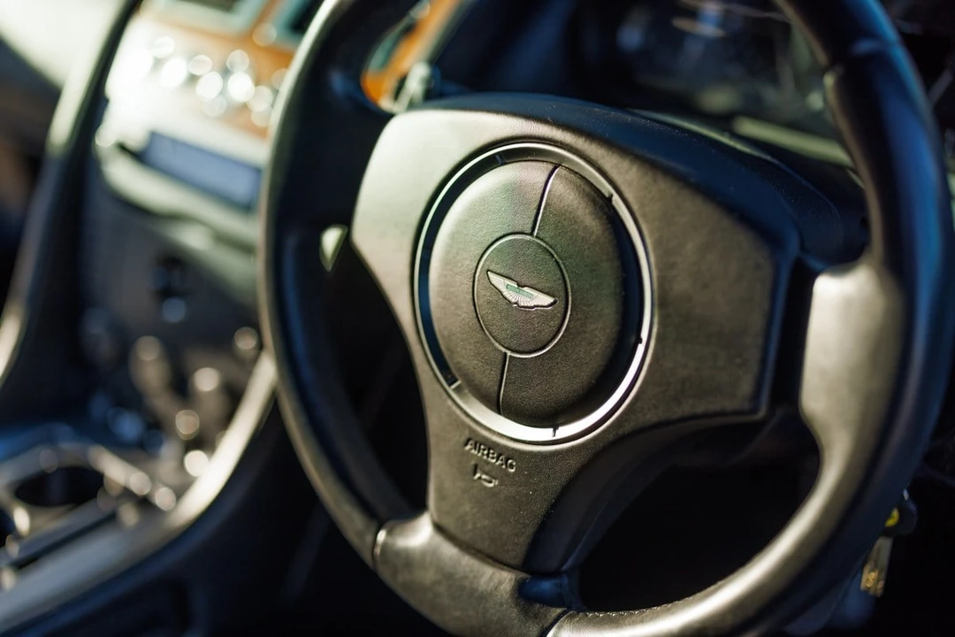 2004 Aston Martin DB9 - Image 28 of 30
