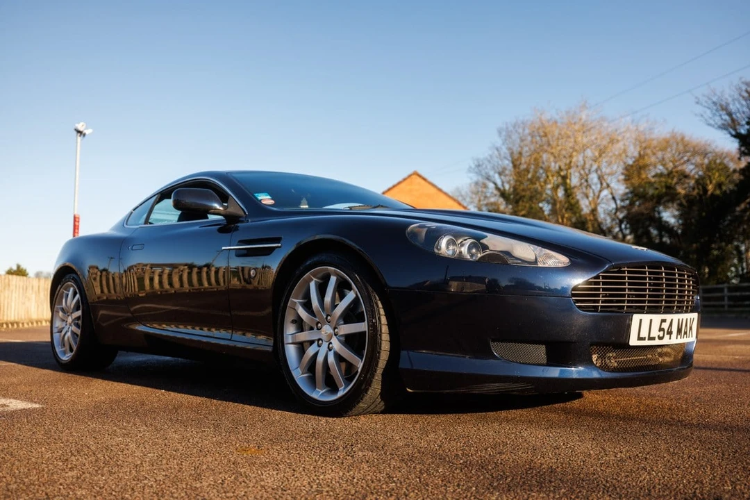 2004 Aston Martin DB9 - Image 18 of 30