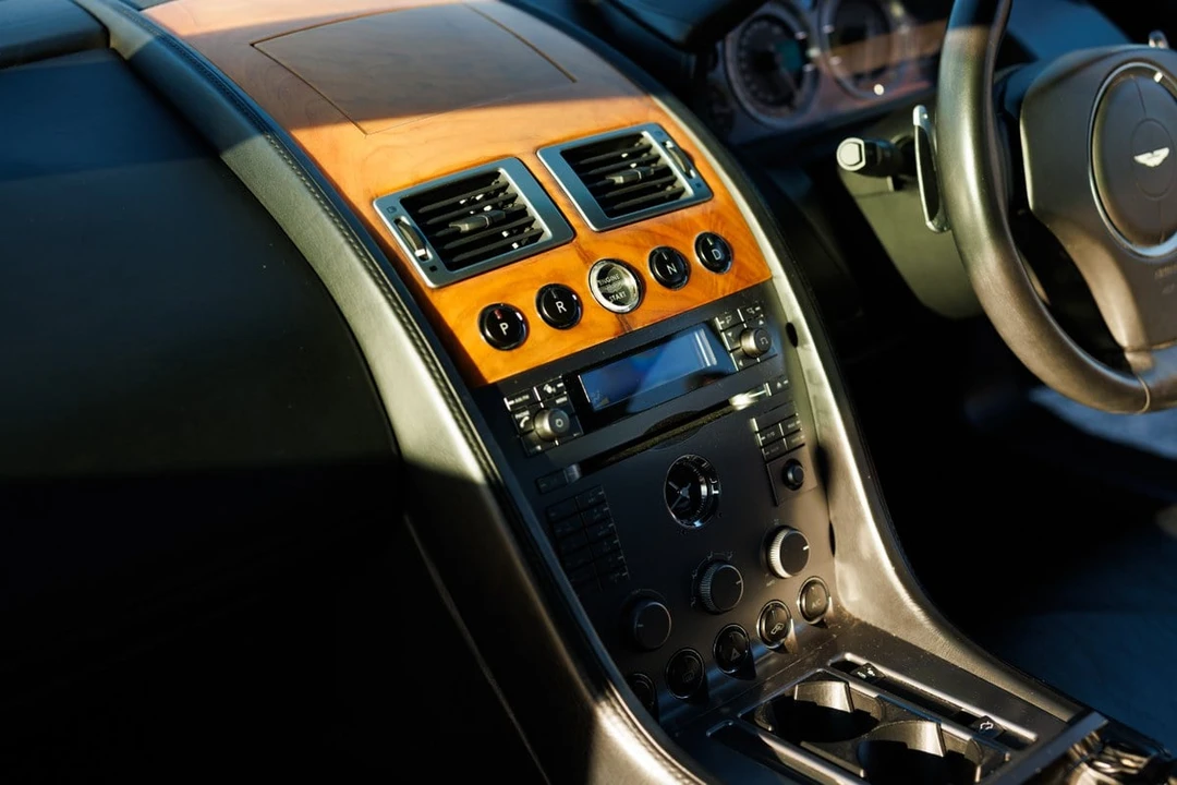 2004 Aston Martin DB9 - Image 30 of 30