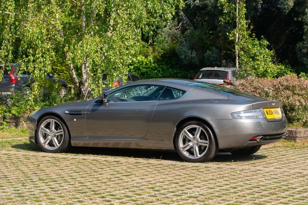 2004 Aston Martin DB9 - Image 16 of 30