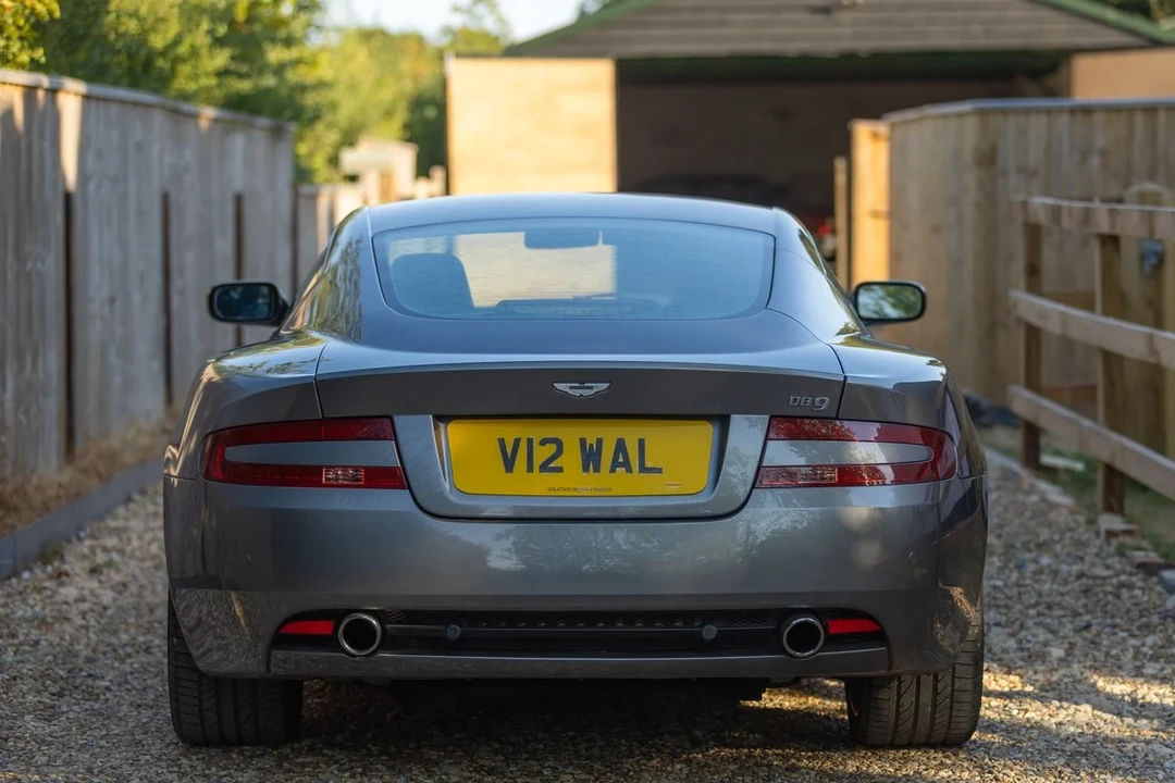2004 Aston Martin DB9 - Image 23 of 30