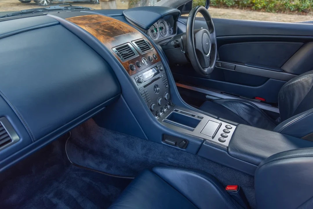 2004 Aston Martin DB9 - Image 9 of 30