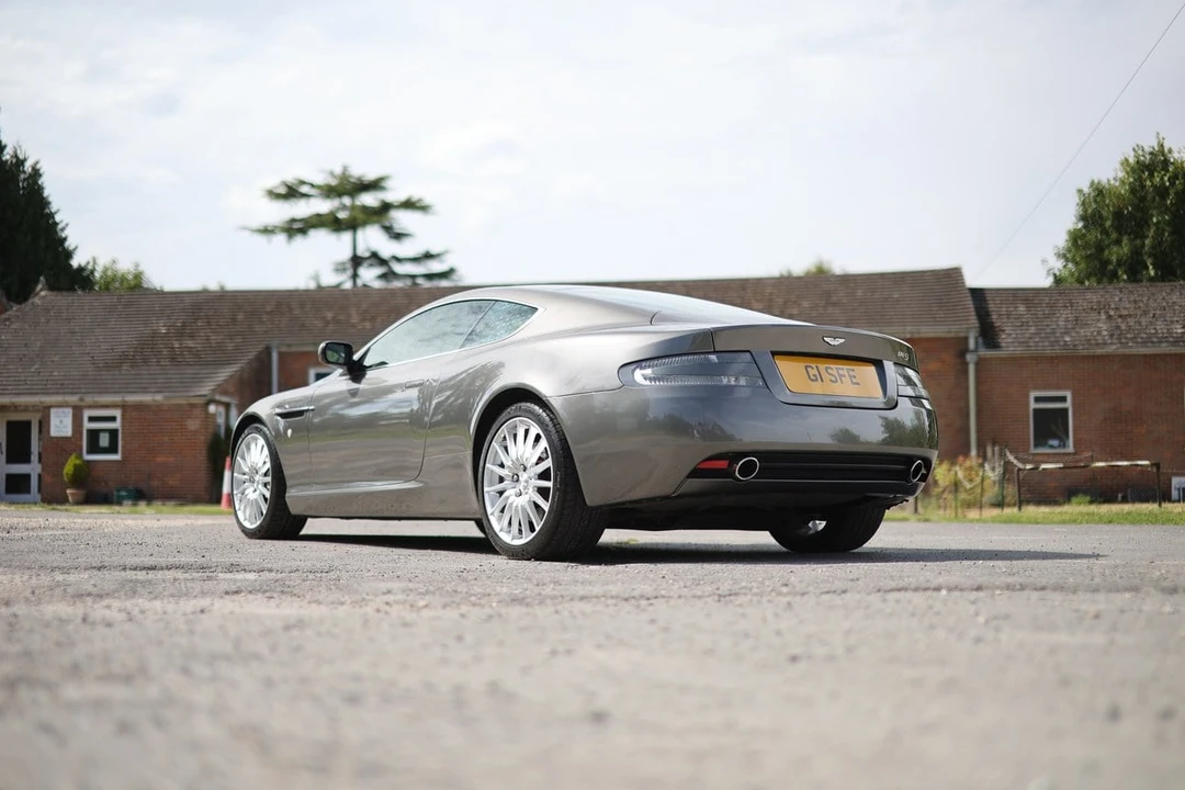 2004 Aston Martin DB9 - Image 19 of 30