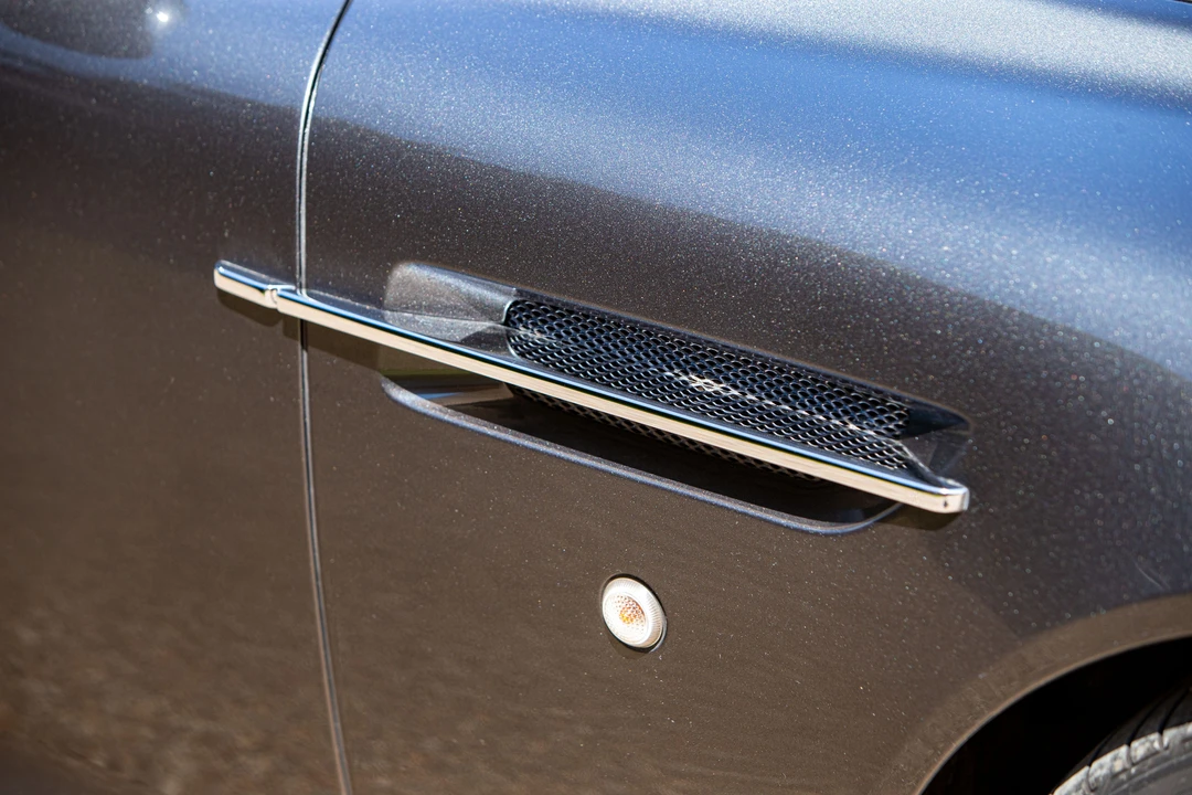 2004 Aston Martin DB9 - Image 16 of 31