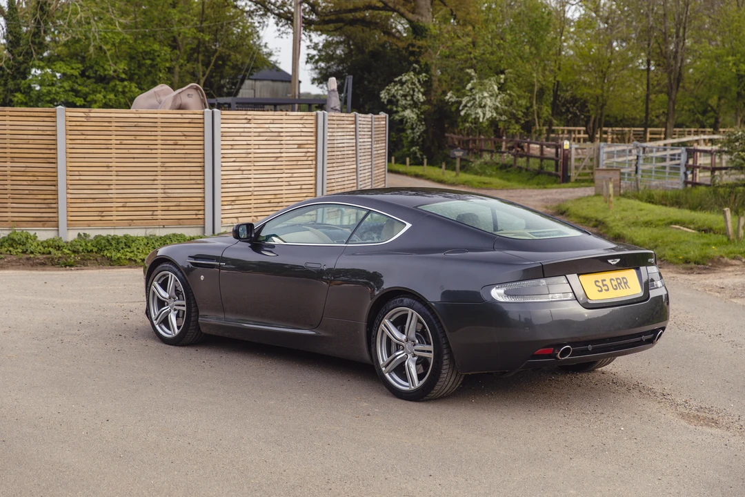2005 Aston Martin DB9 - Image 5 of 31