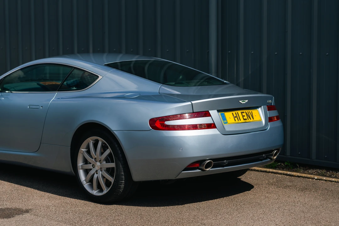 2004 Aston Martin DB9 - Image 29 of 31