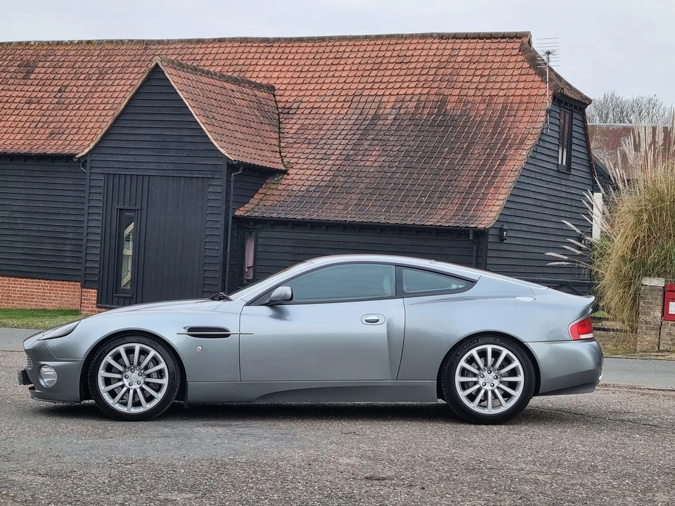 2004 Aston Martin Vanquish 1st Gen - Image 3 of 30