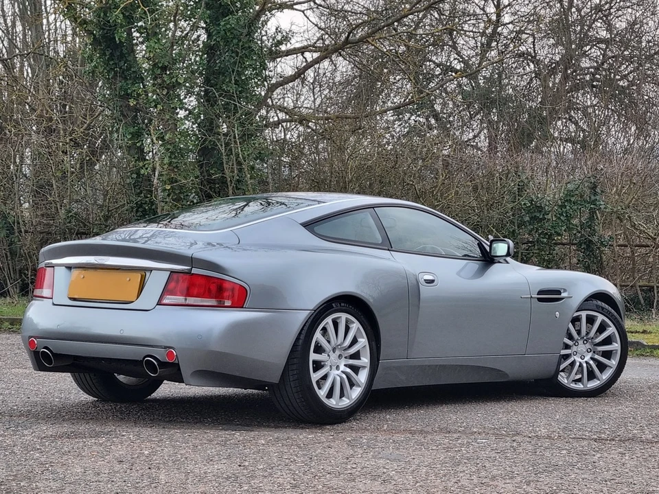 2004 Aston Martin Vanquish 1st Gen - Image 4 of 30