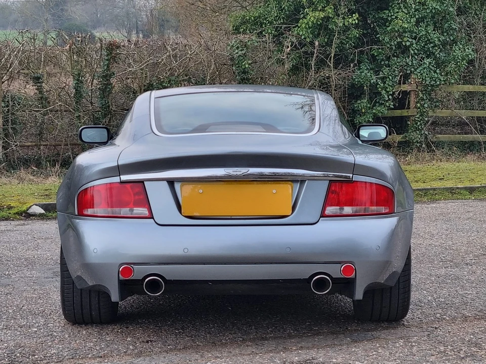 2004 Aston Martin Vanquish 1st Gen - Image 5 of 30
