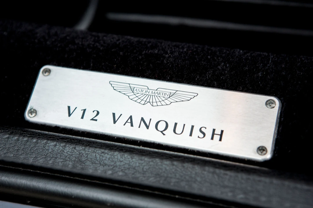 2004 Aston Martin Vanquish 1st Gen - Image 18 of 31