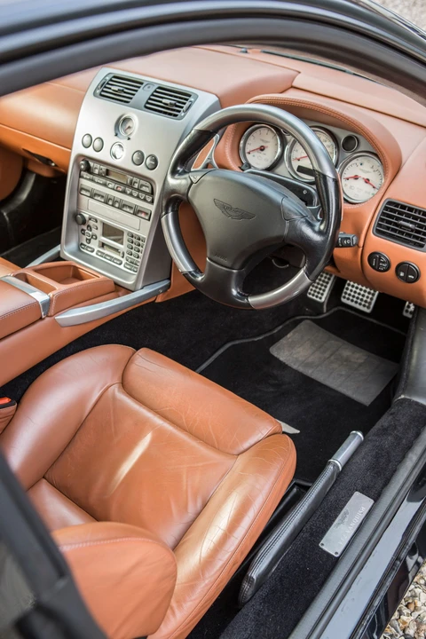 2004 Aston Martin Vanquish 1st Gen - Image 15 of 31