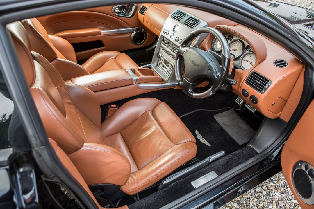 2004 Aston Martin Vanquish 1st Gen - Image 12 of 31