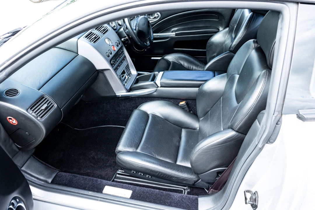 2004 Aston Martin Vanquish 1st Gen - Image 5 of 23