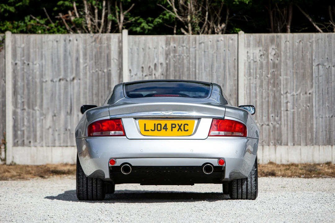 2004 Aston Martin Vanquish 1st Gen - Image 14 of 23