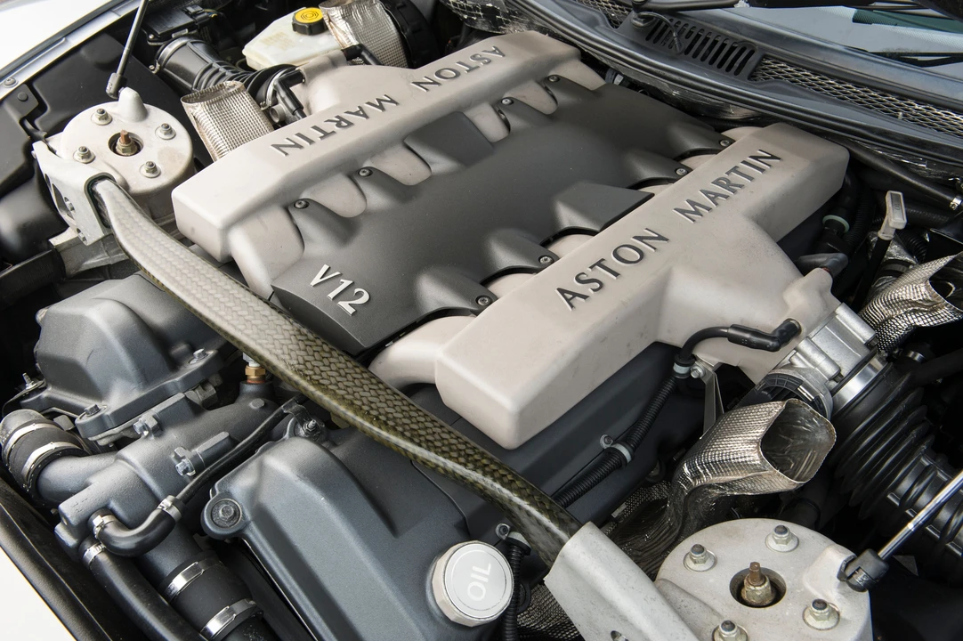 2004 Aston Martin Vanquish 1st Gen - Image 13 of 21