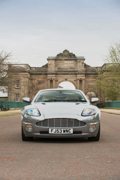 2004 Aston Martin Vanquish 1st Gen - Image 20 of 21