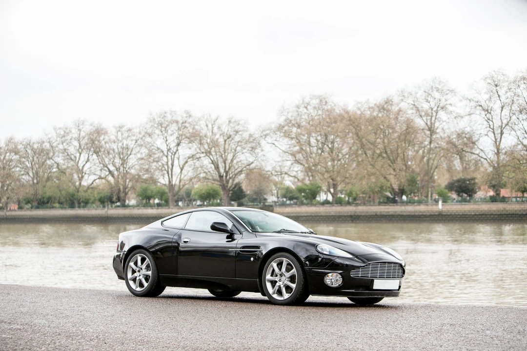 2004 Aston Martin Vanquish 1st Gen - Image 2 of 13